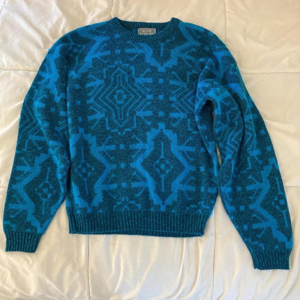 Funky Retro Sweater - Picture 3 of 4